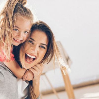 Piękny brzuch po ciąży? Nie zawsze wystarczy ciężka praca na siłowni…