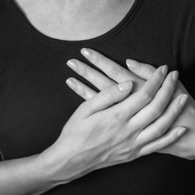 Zmiany w piersiach to nie tylko rak. Nie odkładaj wizyty u lekarza