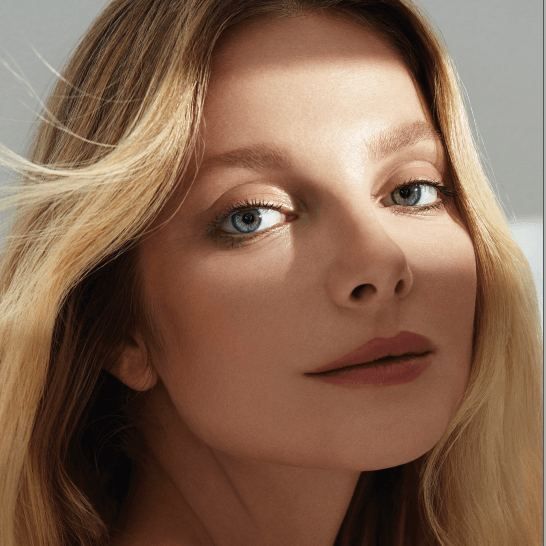 Zabieg na cienie pod oczami: zdjęcie